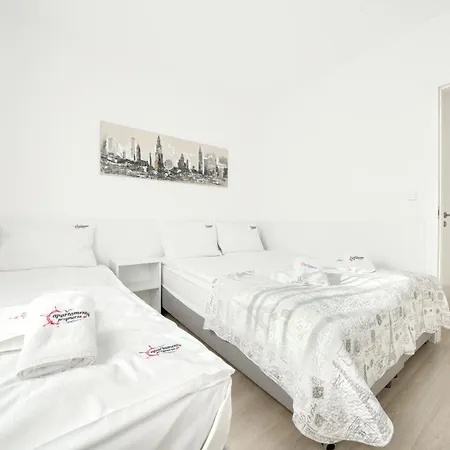 Apartamentyprzymorzu Strzelecka 33 Z Parkingiem Kołobrzeg Exterior foto